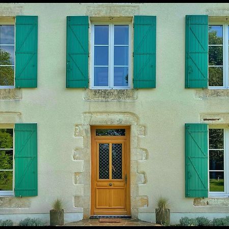 Les Maisons Du Bonheur Bed & Breakfast Chateau-Garnier Exterior photo